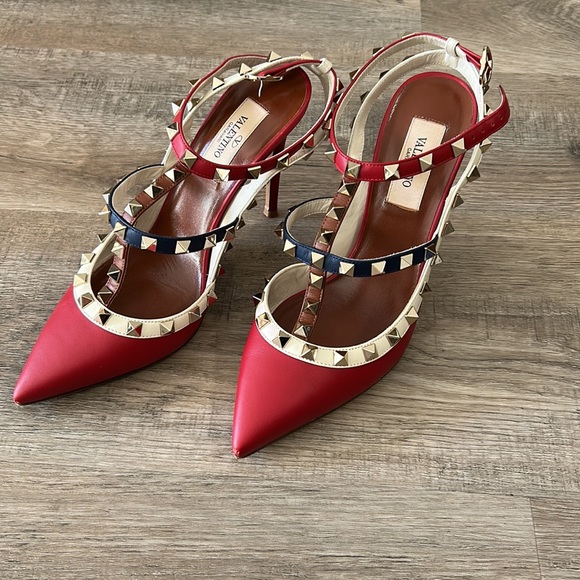 ❌SOLD❌ Valentino Red Rocksud Heels - 37/US6.5/US7 - Picture 4 of 9